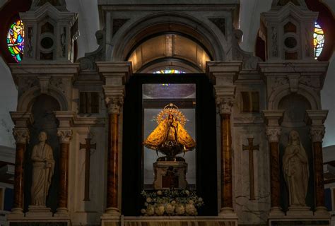 Revered by Hemingway and visited by popes, why Cuba’s small .